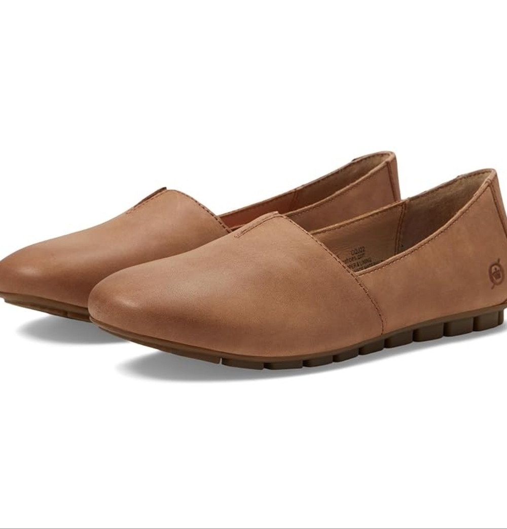 BORN B.O.C Slip-On Flats Soft Leather Comfort Loafer Shoe Women's Size 7.5M
